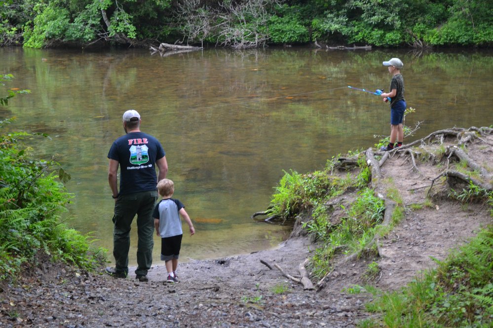Family fishing along the Chattooga River